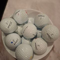 12 Titleist Pro v