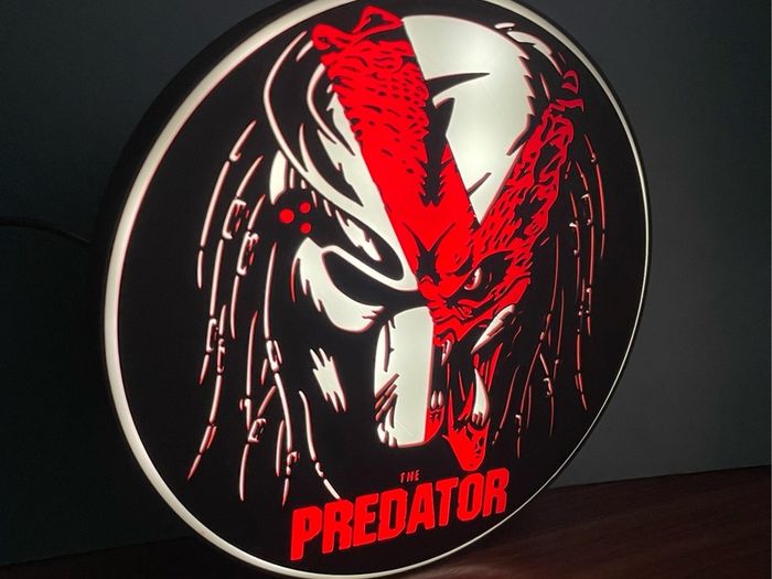 Predator Lightbox