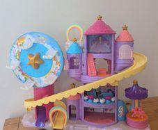 Polly pocket