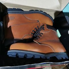 safety boots