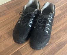 safety shoes size 43