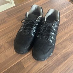 safety shoes size 43