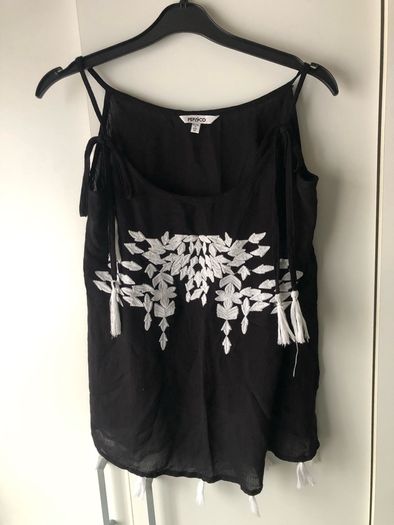 Ladies new top size 8