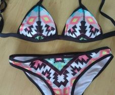 New bikini size S