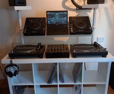 DJ Table