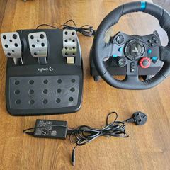 Logitech G29 Racing Wheel - Compatible with PS3, PS4, PS5, and PC.