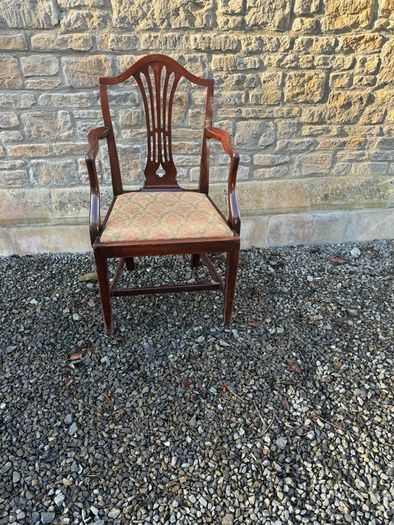 vintage arm chair.