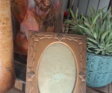 Vintage picture frame