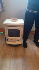 Waterford Stanley Oisin SF NB Multi-Fuel Stove  Majolica/Cream Enamel