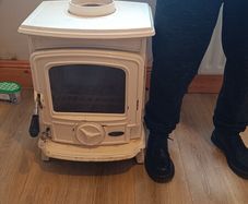 Waterford Stanley Oisin SF NB Multi-Fuel Stove  Majolica/Cream Enamel