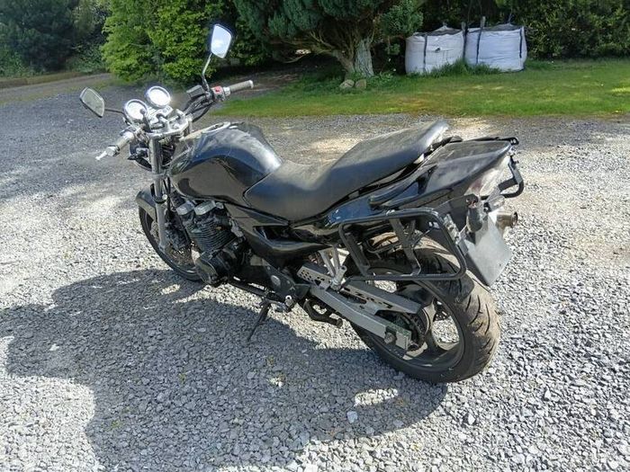 kawasaki zr 750 2000