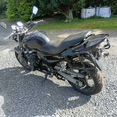 kawasaki zr 750 2000