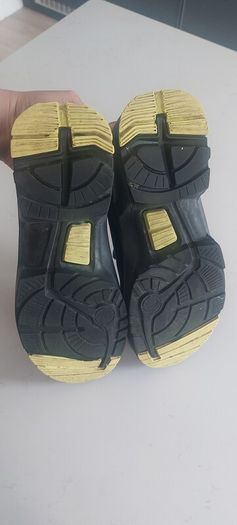 Uvex safety shoes