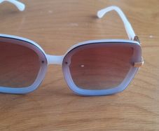Jessica Simpson  Square Metal Aviator Pilot Sunglasses in Rose Gold & White