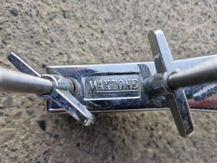 Maxtone Clamp