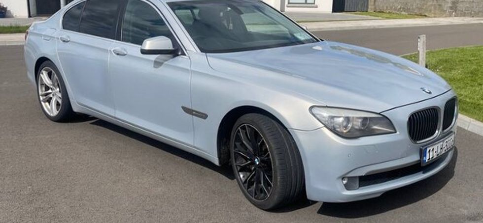 BMW 7-Series 2011