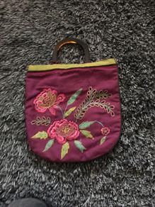 Embroidered Pattern Clutch Hand Bag