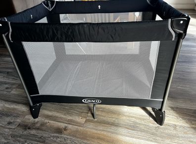 graco travel cot excellent condition