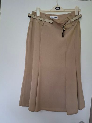 Gerry weber matching jacket and skirt