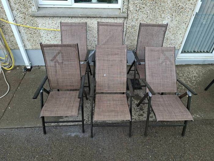 6 folding chairs