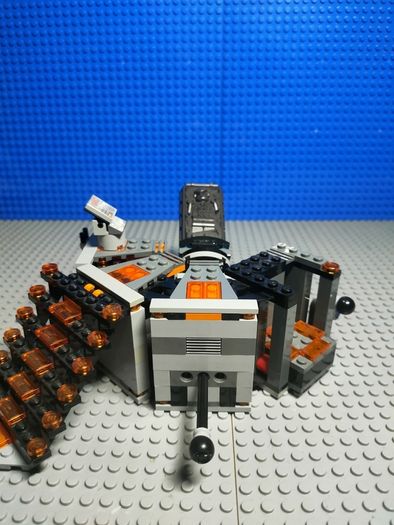 Lego set 75137 Carbon Freeze Chamber