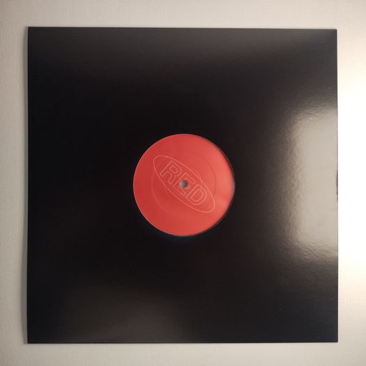 Sound Crowd - ENERGY RUSH! - Red Records - QUINTESSENTIAL Irish Dance BANGER from The BIGGEST Irish Dance ACT! Condition: Excellent to Near MINT!