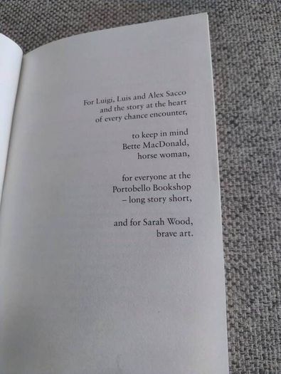 Ali Smith Gliff 2025 penguin books in good condition FREE STANDARD POSTAGE INCLUDED