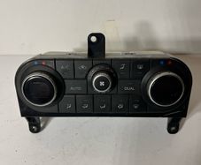 2012 Nissan Qashqai Ac Heater Control Switch Panel 27500-br47b A1l1b17s