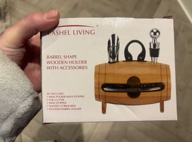 Wine Barrel Hold Set