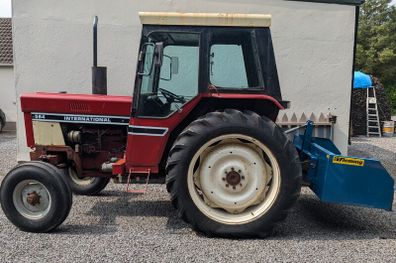 Tractor