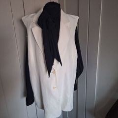 H&M sleeveless waistcoat with lapels