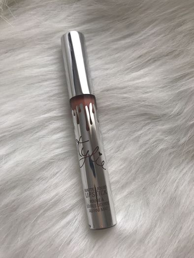 kylie cosmetics matte liquid lipstick in EXPOSED GENUINE