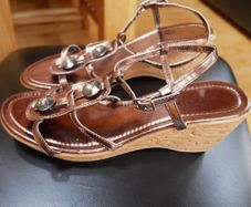 Ladies Sherbert sandals.Size 8.Wedged.Bronze