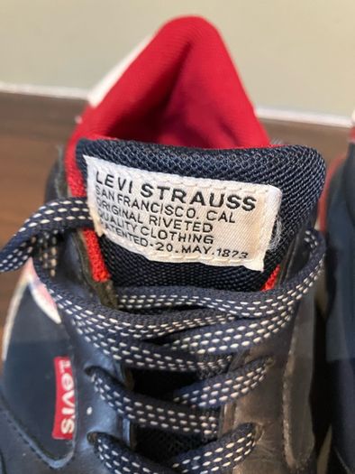 Levi's trainers