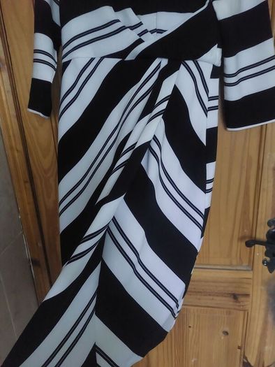 Black and white dress from Amber (free post)