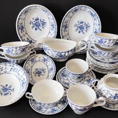 A Set of Johnson Brothers Blue Bird Pattern Earthenware Tableware