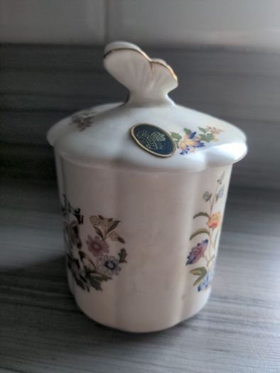Vintage Ansley Cottage Garden Lidded Trinket Holder