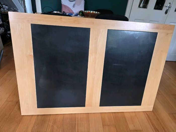 Kitchen table
