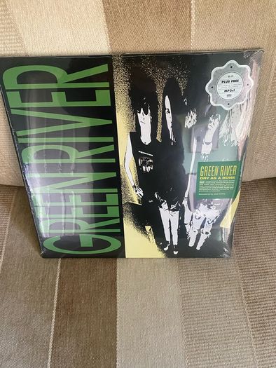 Green River Dry As A Bone 2019