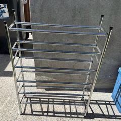 Shoe rack