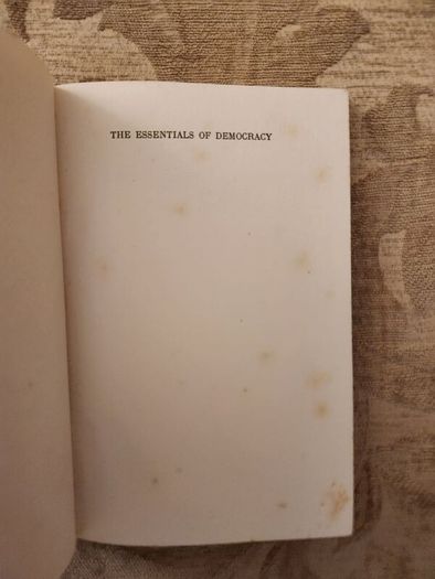 The Essentials Of Democracy. By A.d.lindsay. First Editions 1929 Hardback In Good Condition. 35.