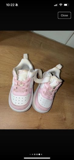 girls Nike runners infant size 4.5