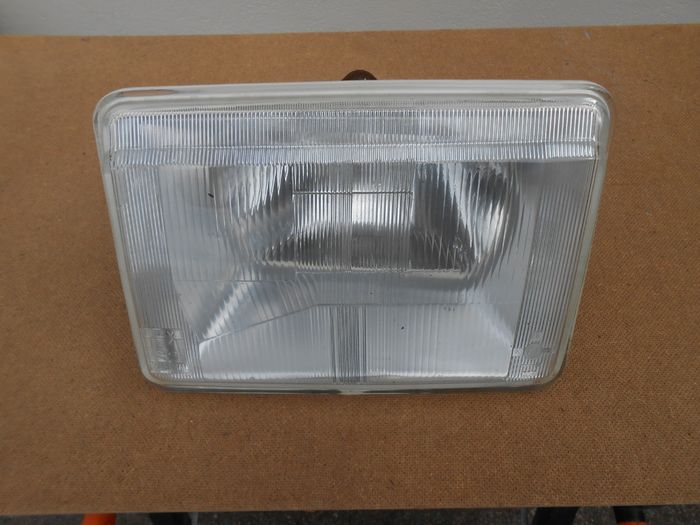 Talbot Horizon Headlight.