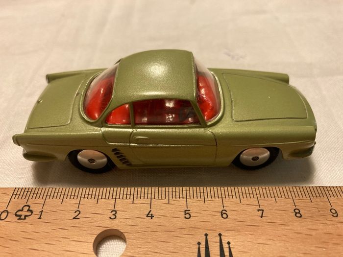 Corgi 222. Renault Floride. 1959/65. Mint condition.Flat hubs