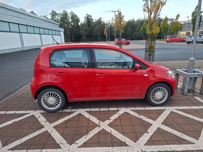 Volkswagen up! 2015
