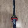 spear and Jackson cordless hedge trimmer Image 3