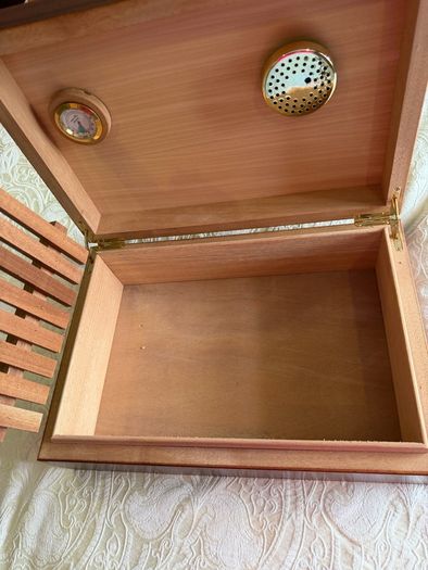 Cigar Holder