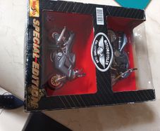 Maisto  Collectable  Motorcycles X 2.
