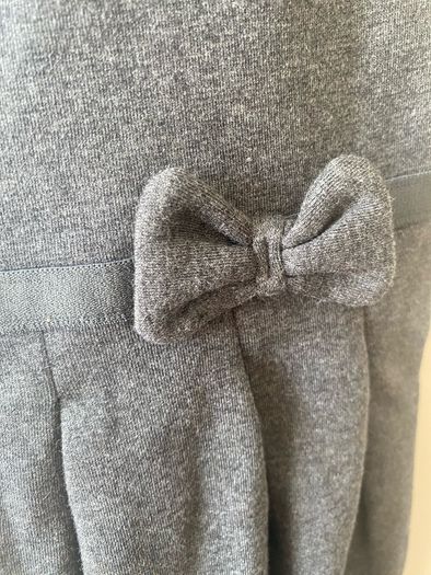 M&S soft grey pinafore (age 5-6)