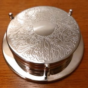 Set of 6 x Silver Plated Coasters With Storage Caddy